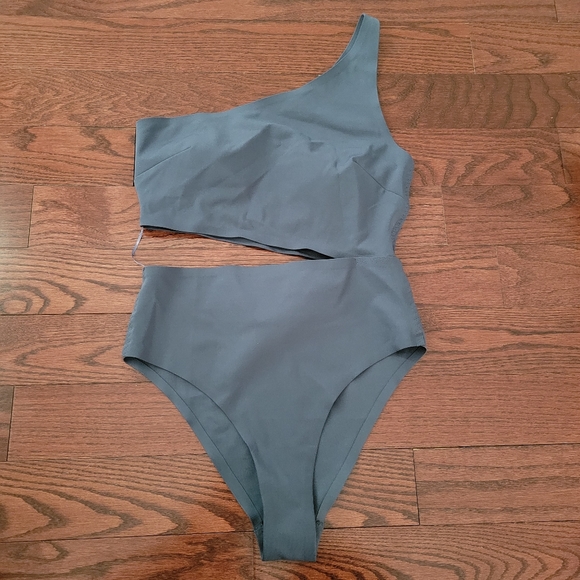 Zara Other - ZARA swimsuit size Large